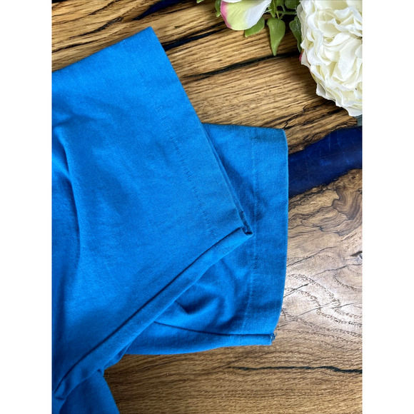 Vintage 90s Single Stitch Retro Disco Dance In Tune T Shirt Size S (34-36) USA - Picture 10 of 10